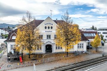 Kopfbau, Ost-Fassade